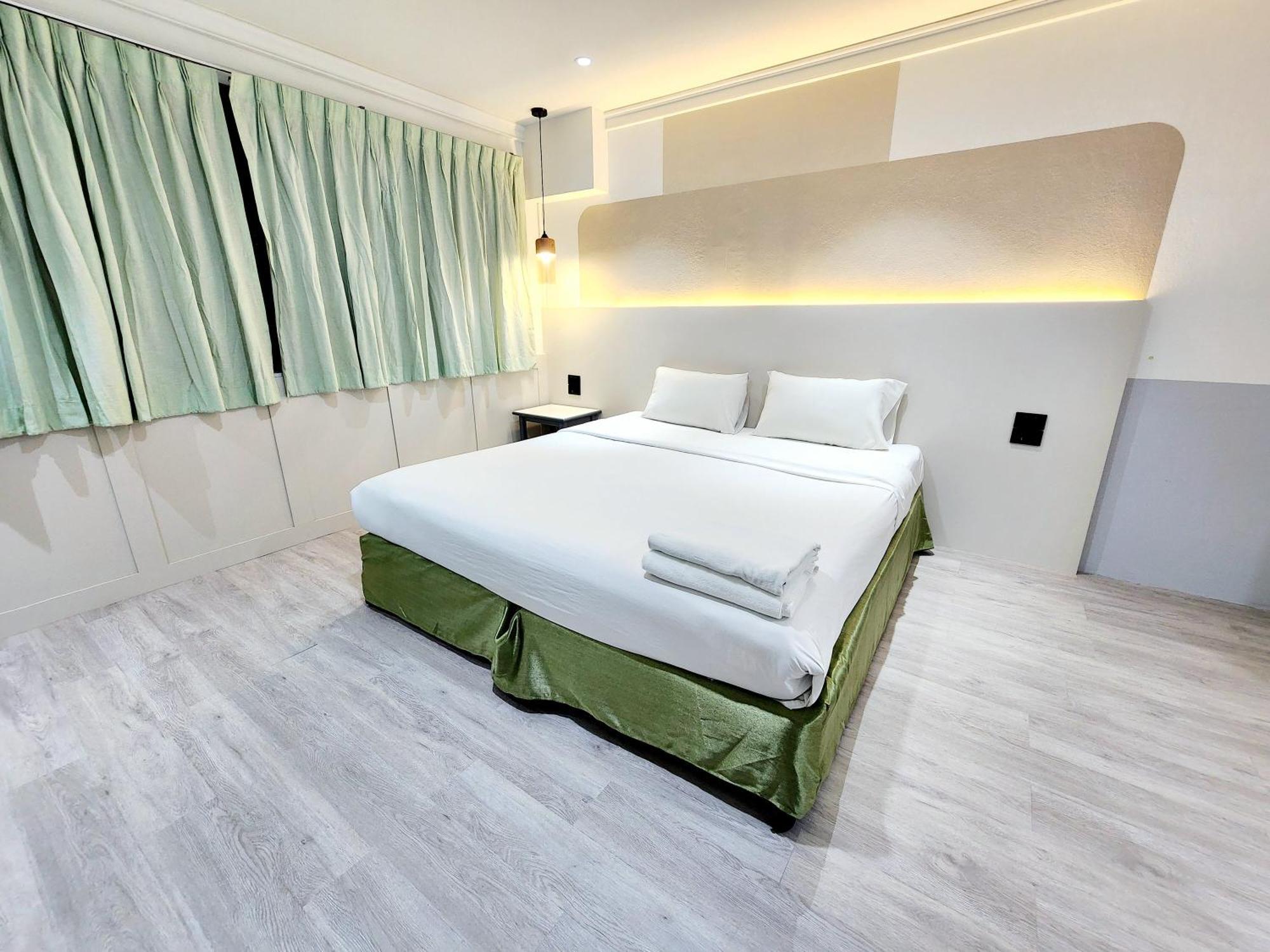 Seatel Phuket, Patong Beach Εξωτερικό φωτογραφία