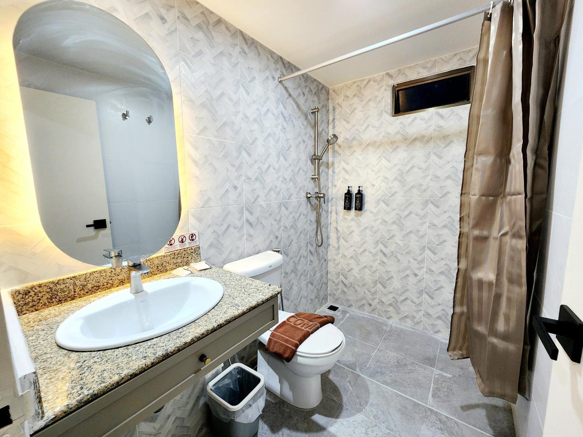 Seatel Phuket, Patong Beach Εξωτερικό φωτογραφία