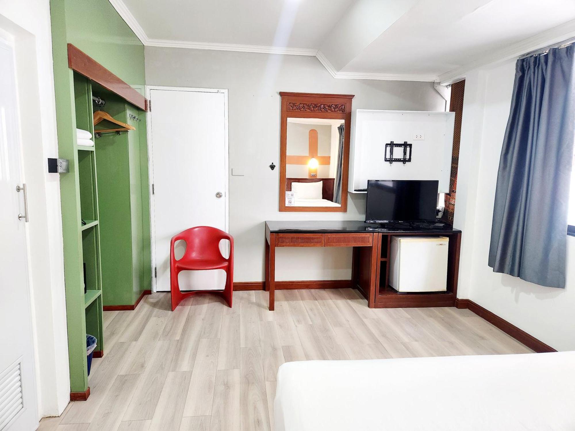 Seatel Phuket, Patong Beach Εξωτερικό φωτογραφία
